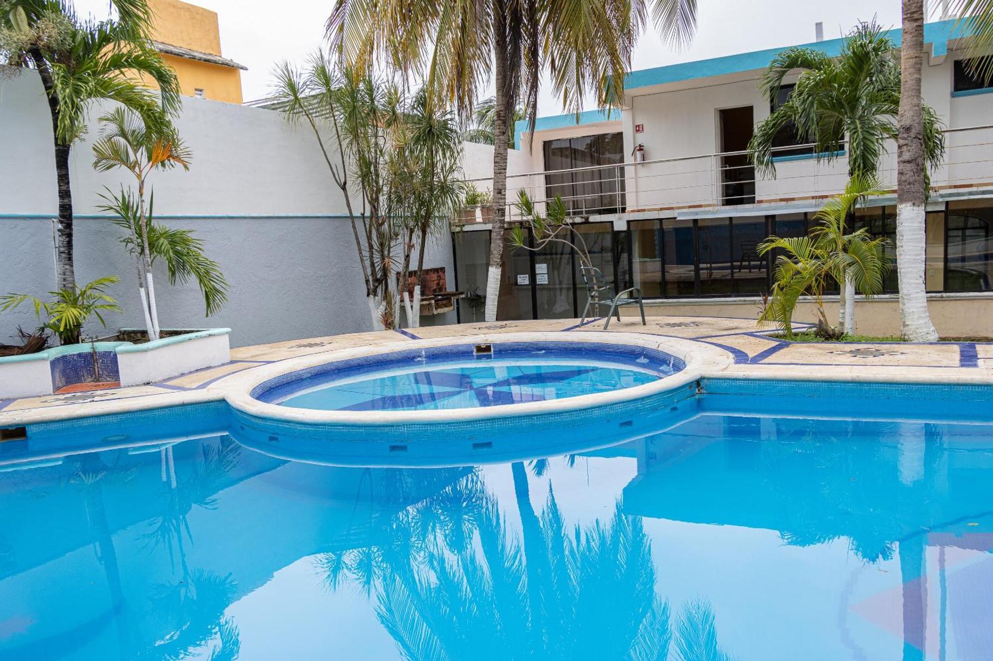 Oyo Hotel Marias,Aeropuerto Internacional De Chetumal Exterior foto